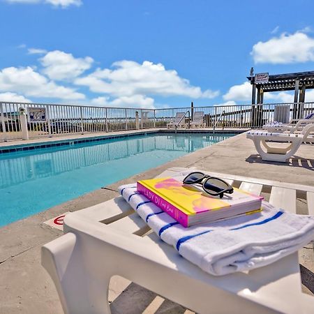 Admiral'S Quarters Motel Kure Beach Ngoại thất bức ảnh