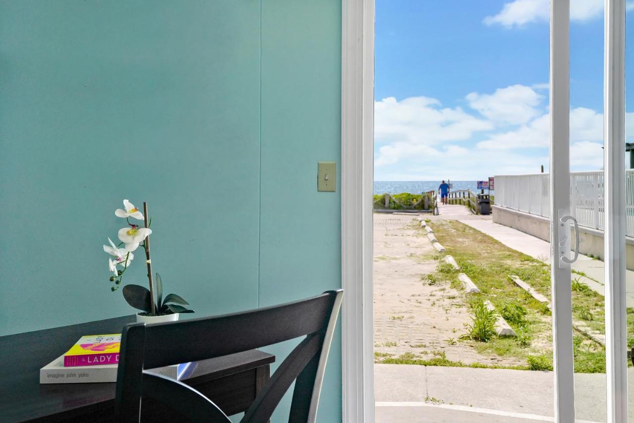 Admiral'S Quarters Motel Kure Beach Ngoại thất bức ảnh