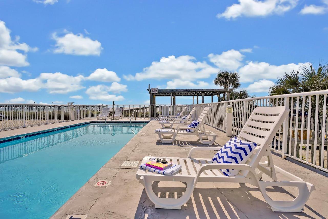 Admiral'S Quarters Motel Kure Beach Ngoại thất bức ảnh