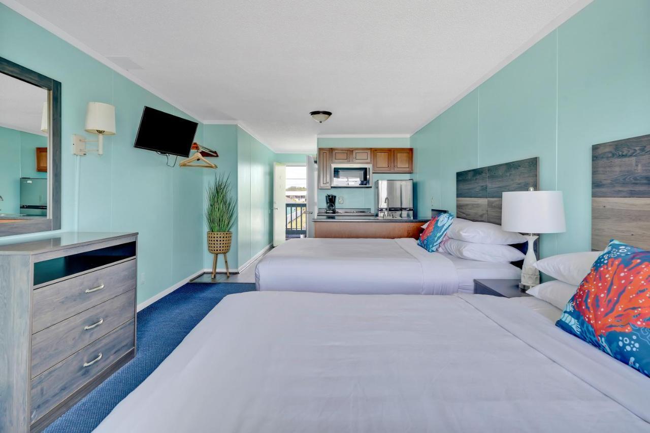 Admiral'S Quarters Motel Kure Beach Ngoại thất bức ảnh