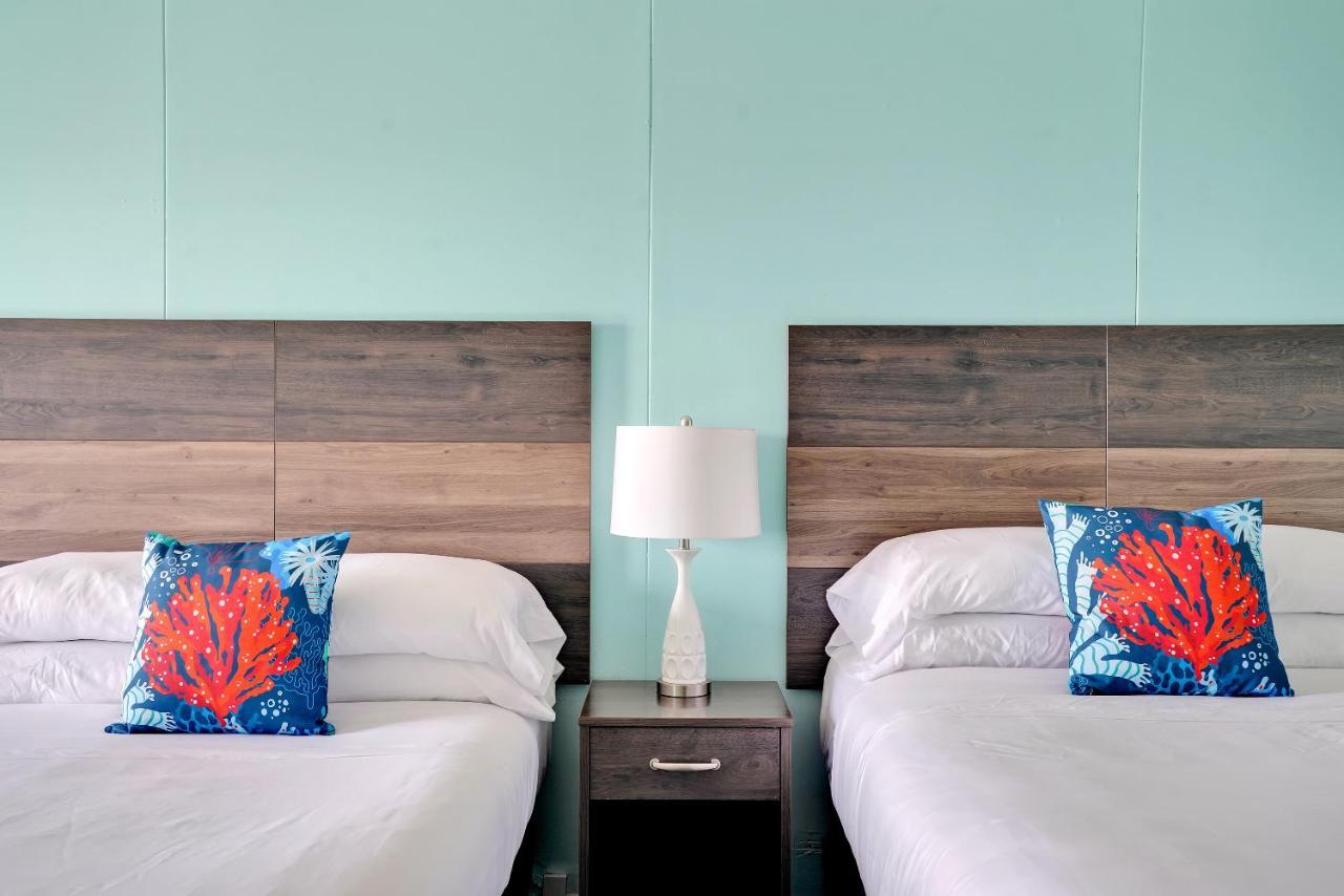 Admiral'S Quarters Motel Kure Beach Ngoại thất bức ảnh